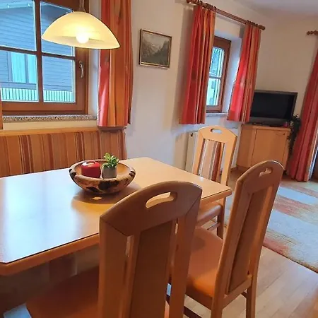 Schlosserhaus Apartment