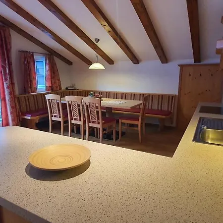 Apartment Schlosserhaus Wagrain