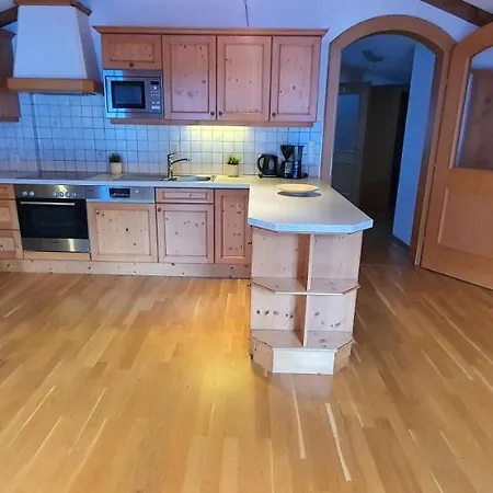 Schlosserhaus Apartment Wagrain