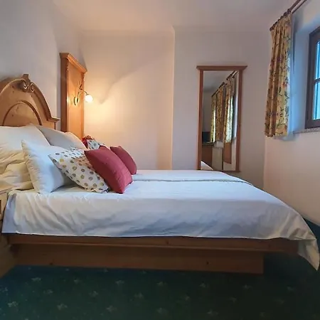 Schlosserhaus * Wagrain